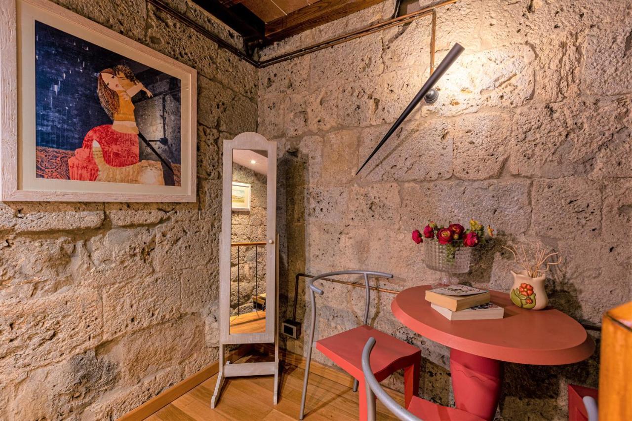 Torre Salvucci Maggiore Medieval Tower Experience San Gimignano Eksteriør billede