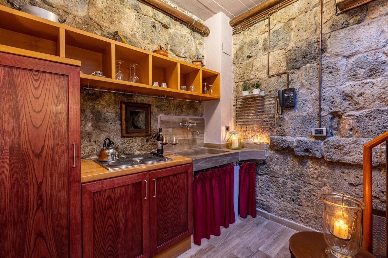 Torre Salvucci Maggiore Medieval Tower Experience San Gimignano Eksteriør billede